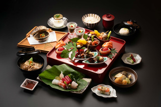 日本料理 加賀屋の写真
